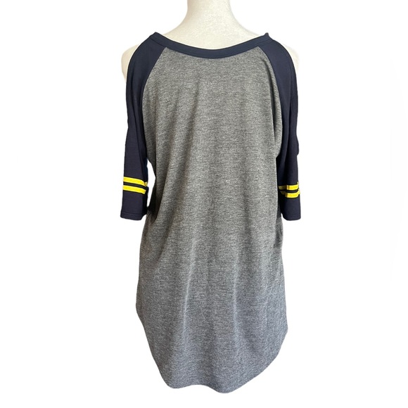 Michigan Wolverines Women's Shirt Size Medium Cold Shoulder Go Blue - Picture 3 of 8